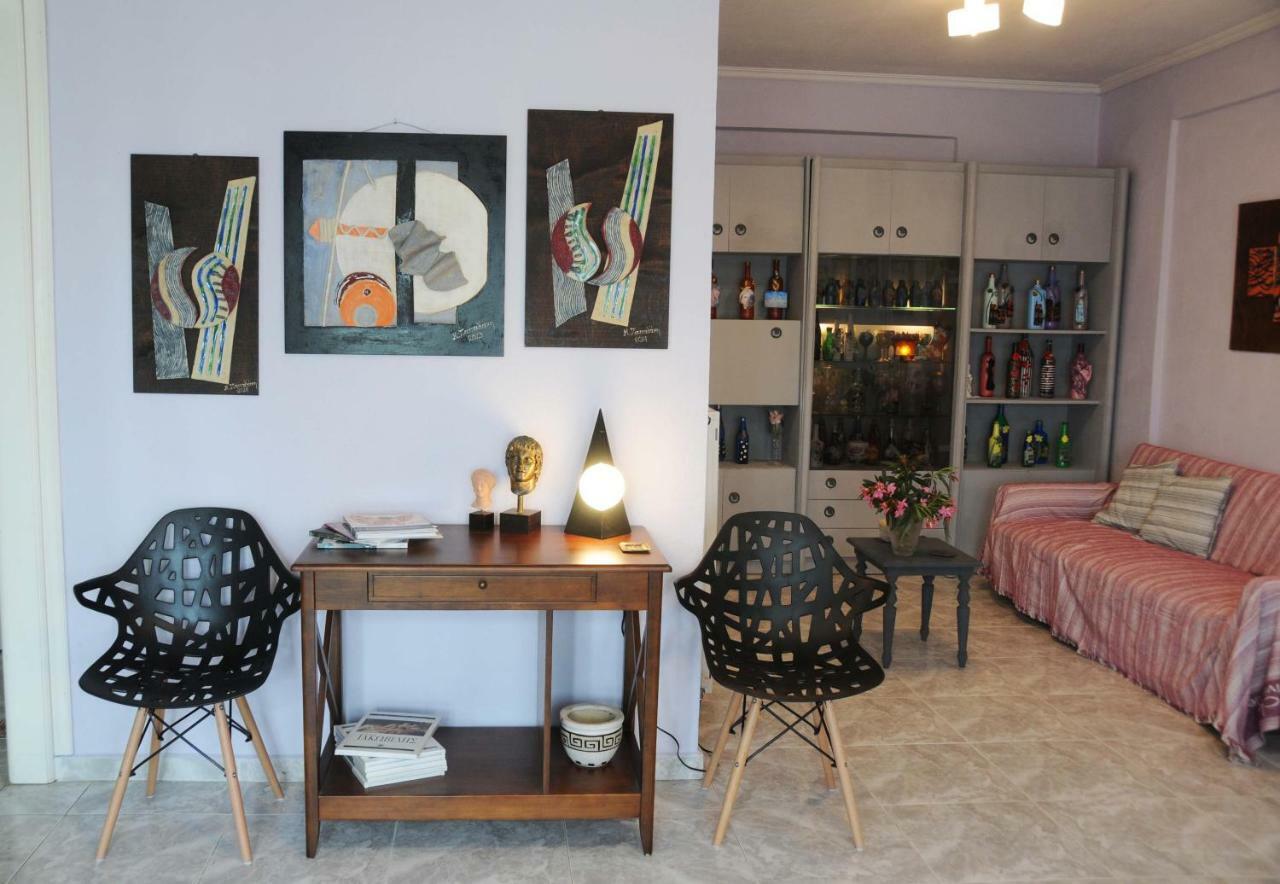 شقة House Of Arts Pélla المظهر الخارجي الصورة